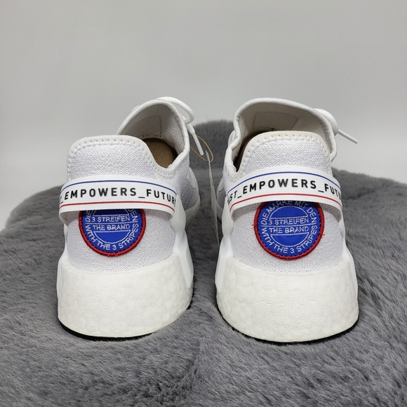 Adidas NMD R1 V2 White Logo Patch Men's Shoes - Picture 4 of 7